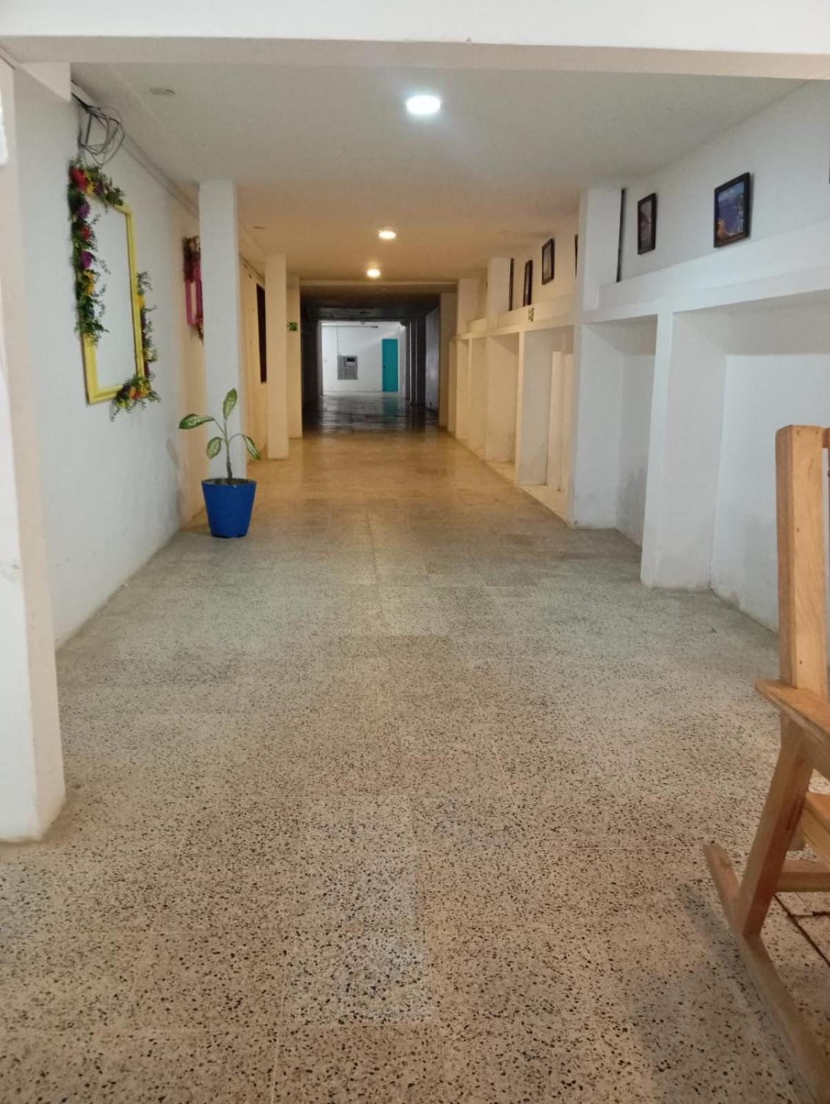 Hotel Palma Azul Ковеньяс Экстерьер фото